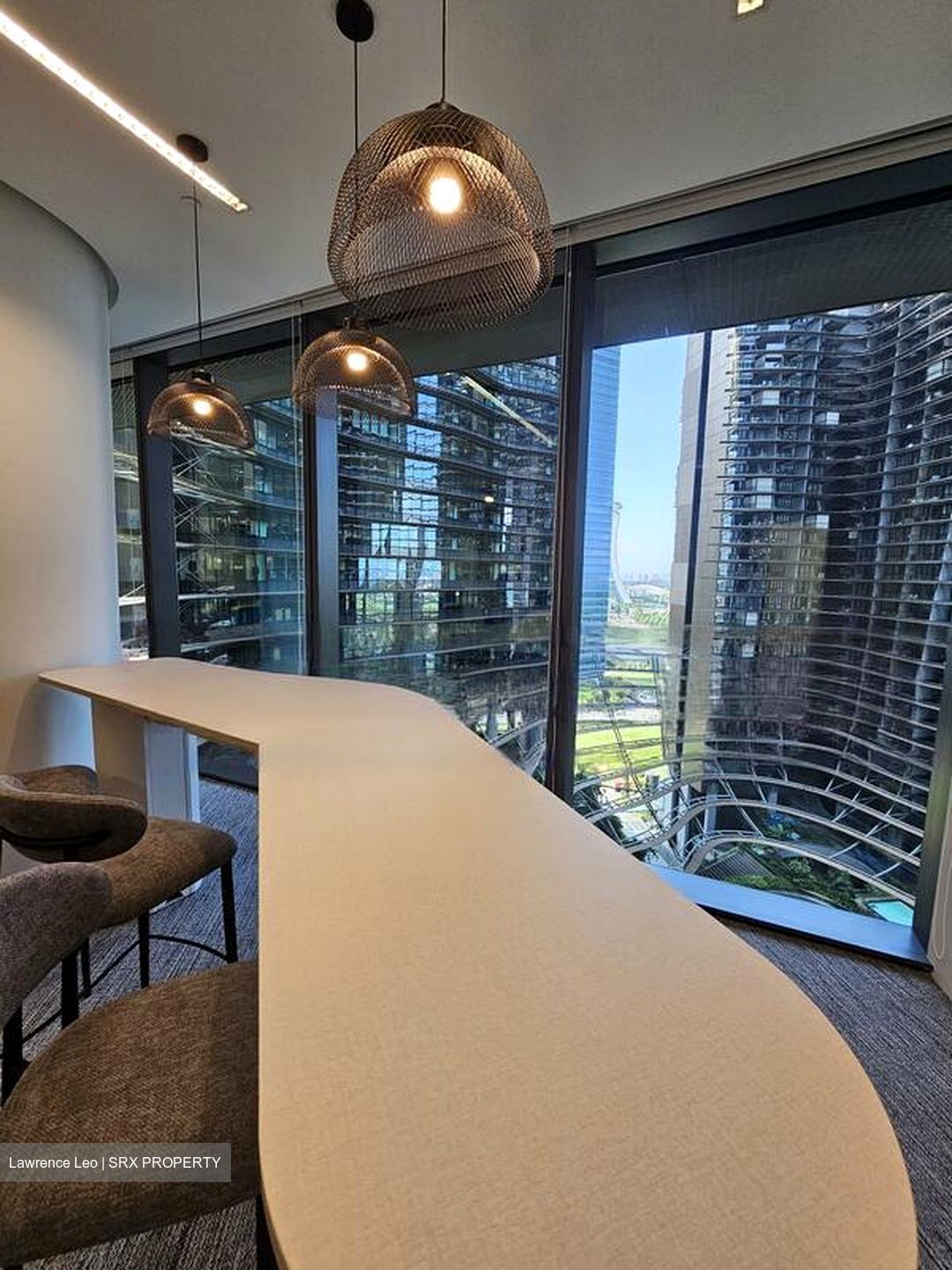 Marina Bay Residences (D1), Office #467074601